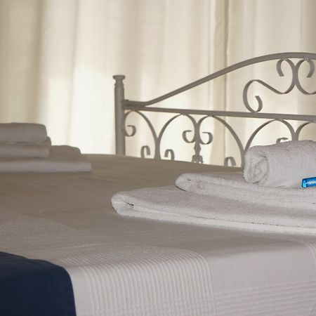 クロトーネ Lullymia Bed & Breakfast エクステリア 写真