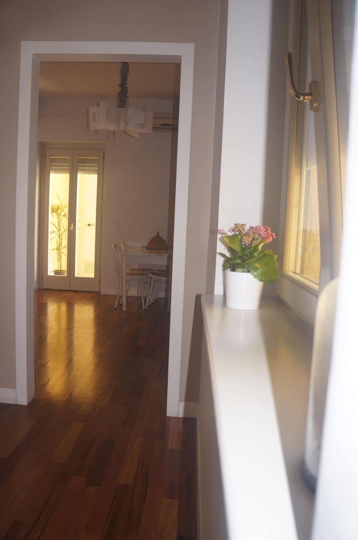 クロトーネ Lullymia Bed & Breakfast エクステリア 写真